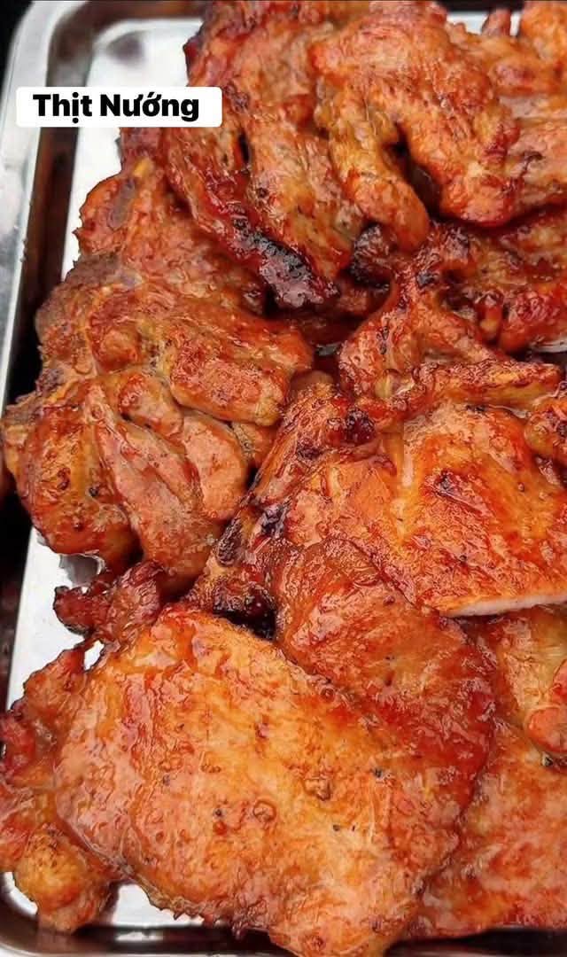 Thịt nướng · grilled pork