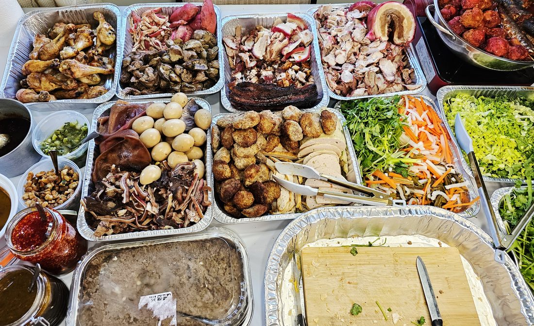 Vietnamese dishes spread